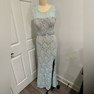 Juniors Lace Sleeveless Dress in Light Blue